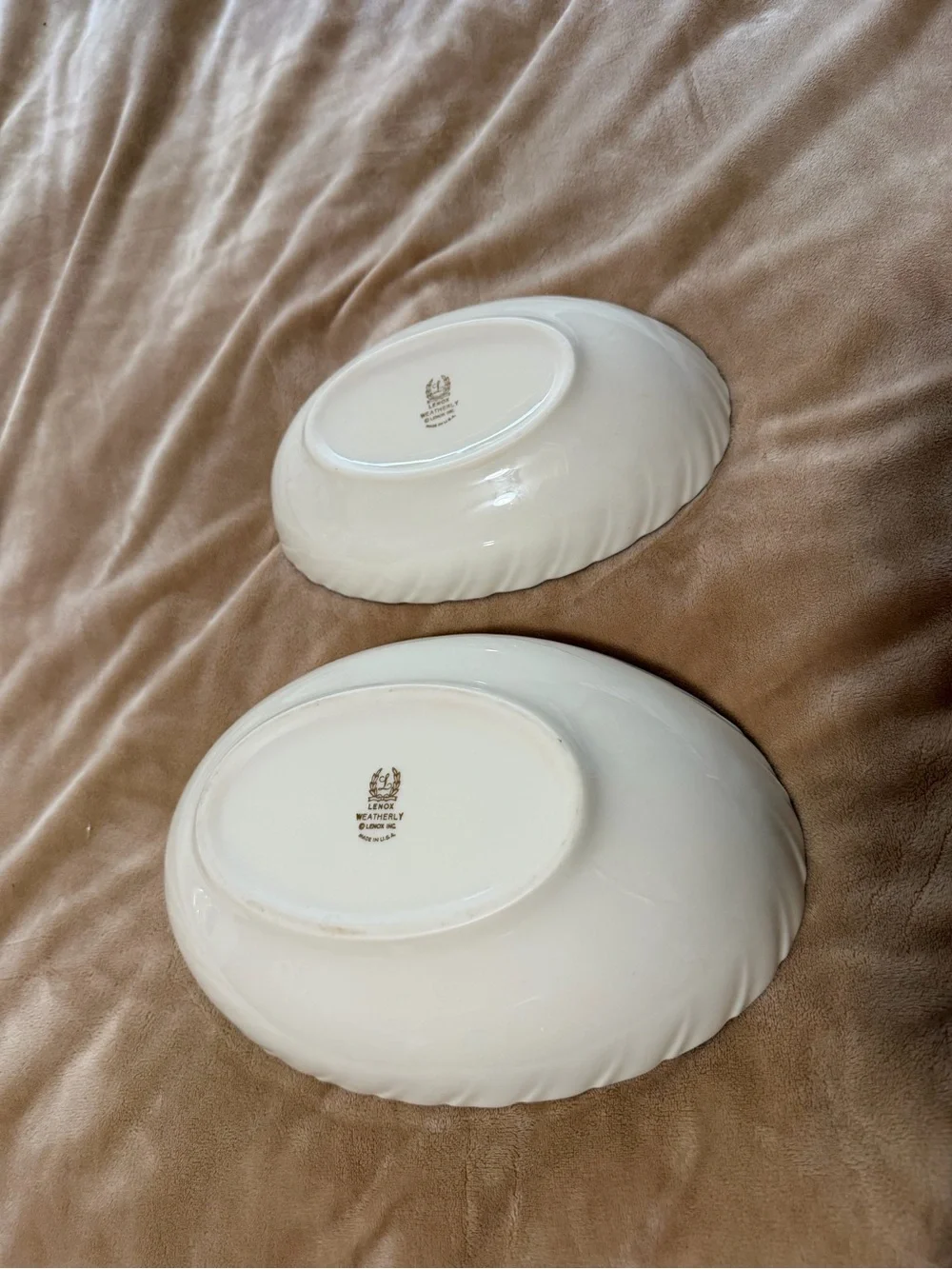 Vintage Lenox Weatherly Cream Scalloped Edge Serving Bowls Set of 2